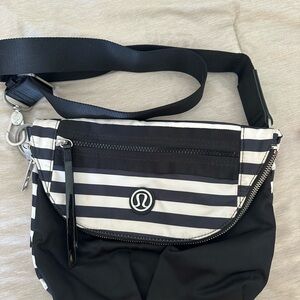 Lululemon Black and White Striped festival Bag purse crossbody